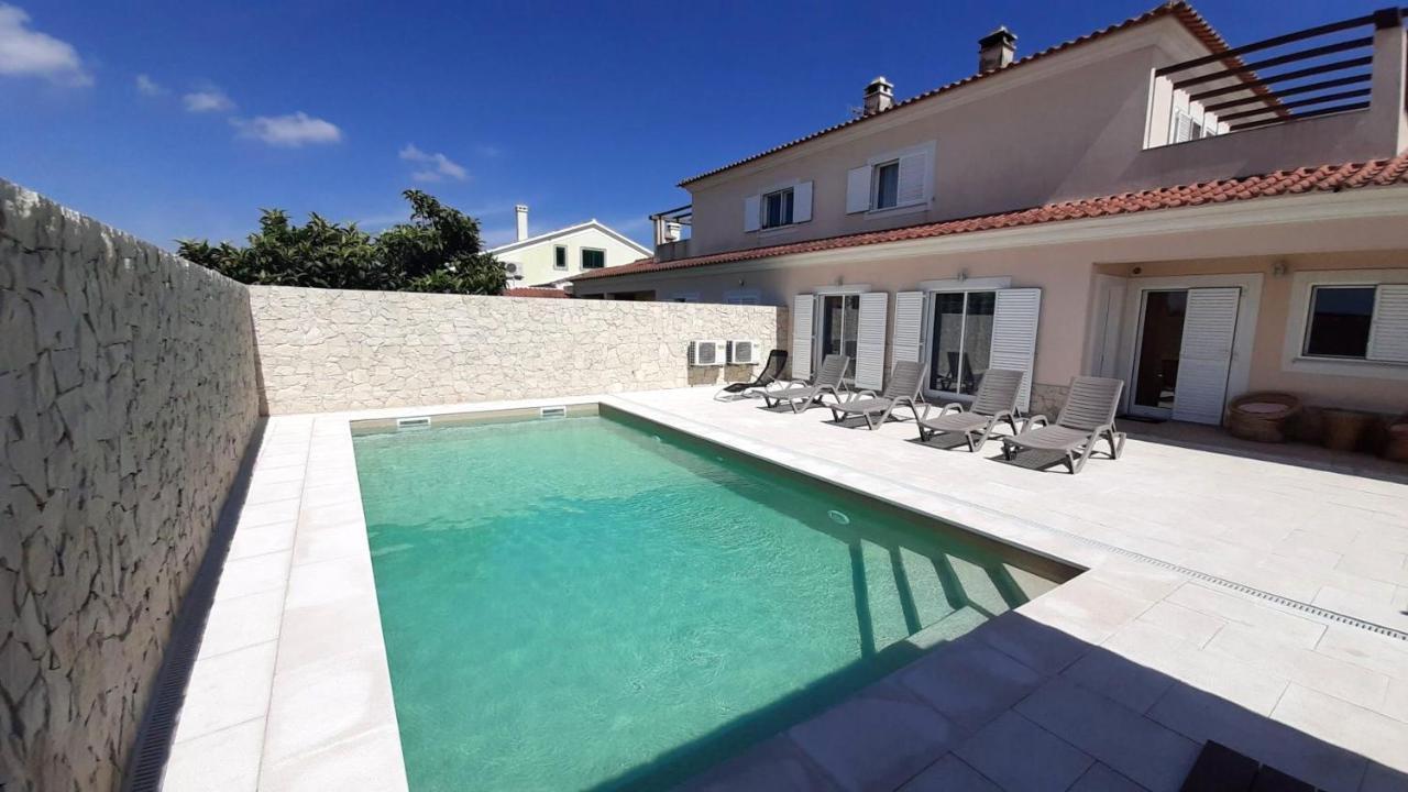 Spacious House In Aldeia Dos Pinheiros With Pool Azeitao Exterior photo